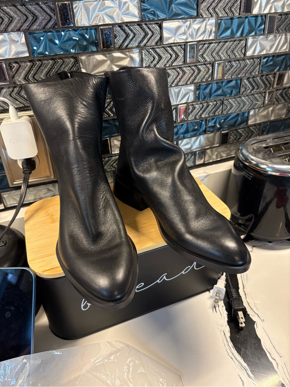 Steve Madden Black Leather Slouchy Pointed-Toe Ankle Boots